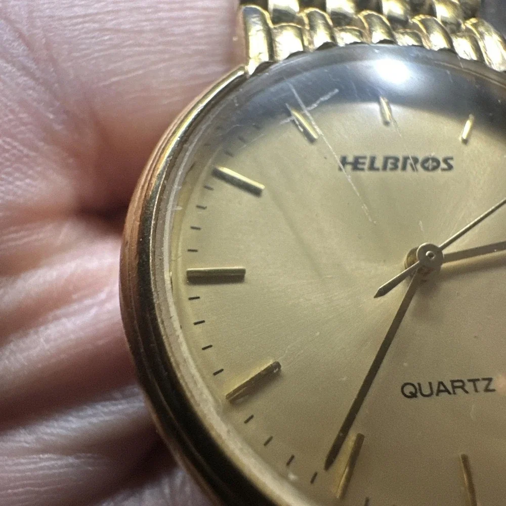 Works VTG Womens Helbros Gold Tone Quartz Big Dial 32mm Japan Running Fit 6.25in